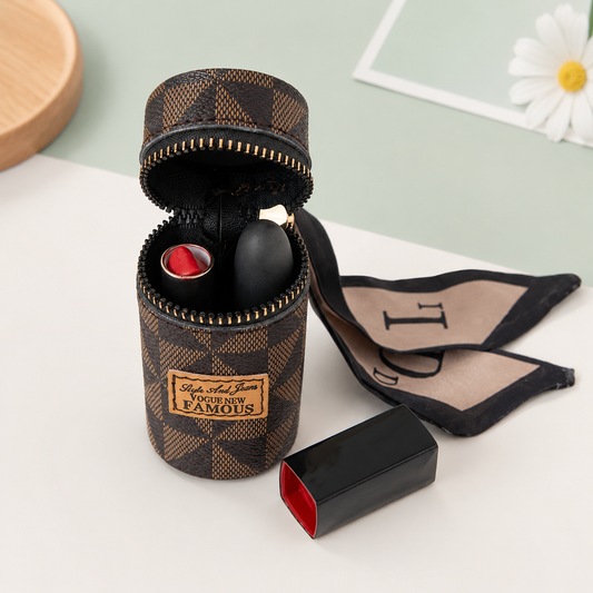 Mini Luxury Pouch – Lipstick & Essentials Organizer