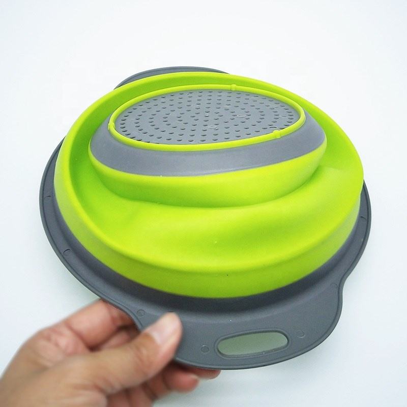 Foldable/ Collapsible Silicone  Strainer with Handle for Fruits, Vegetables & Pasta